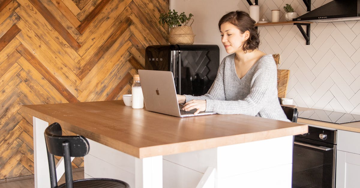 Incorporating Authentic Victorian Colours into Kitchen Interiors