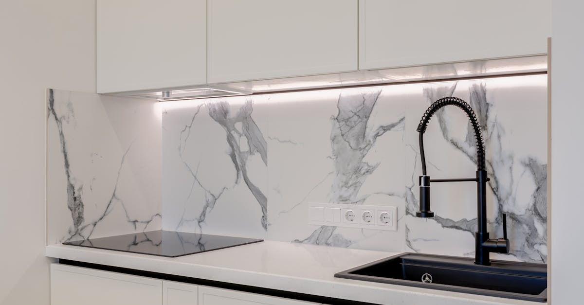 Planning an Efficient L-Shaped Kitchen for Family Living