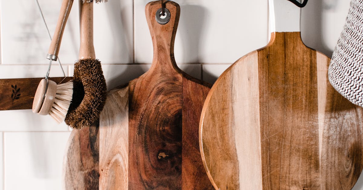 Timeless Furniture Styles for a Victorian Kitchen